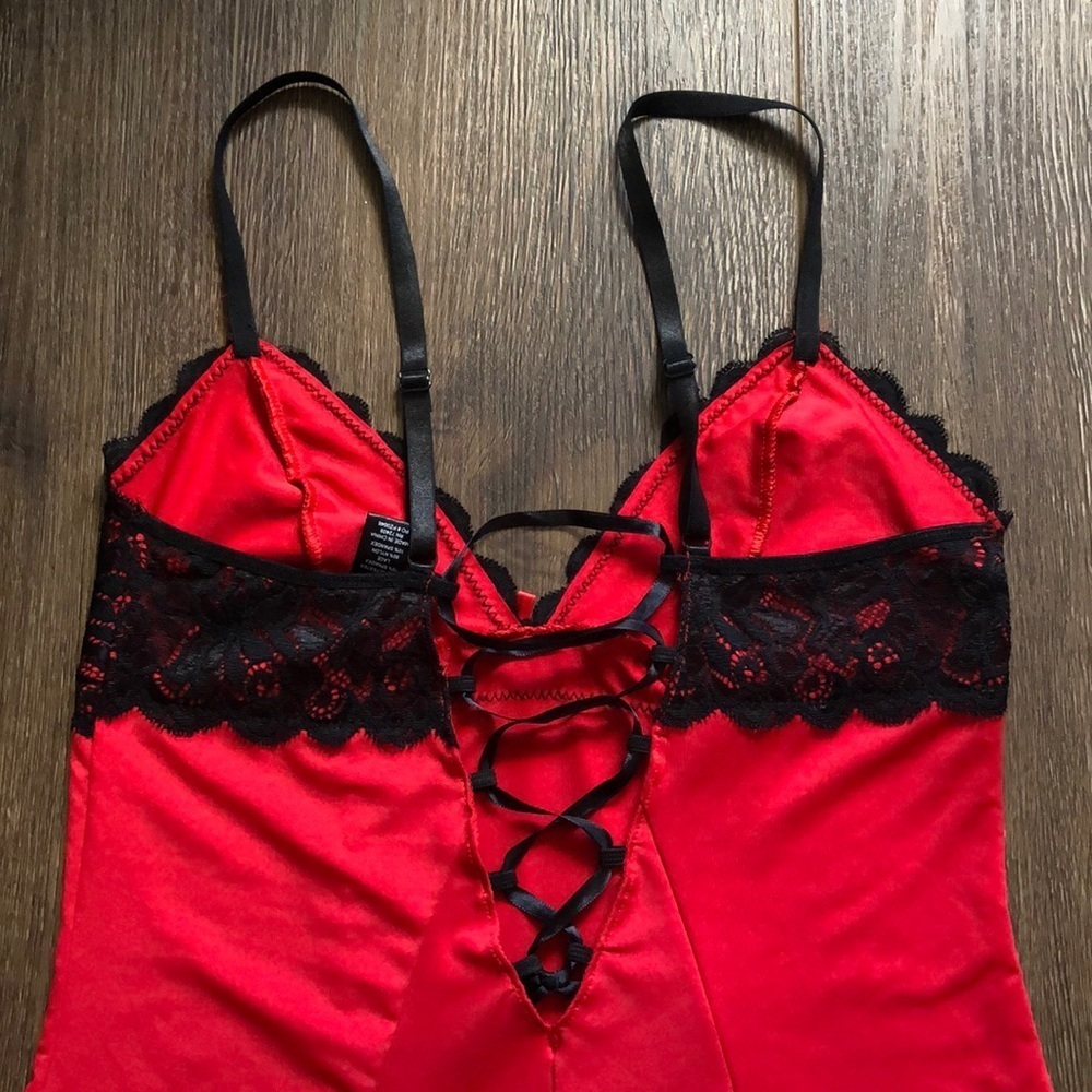 René Tofé Red and black  Lingerie